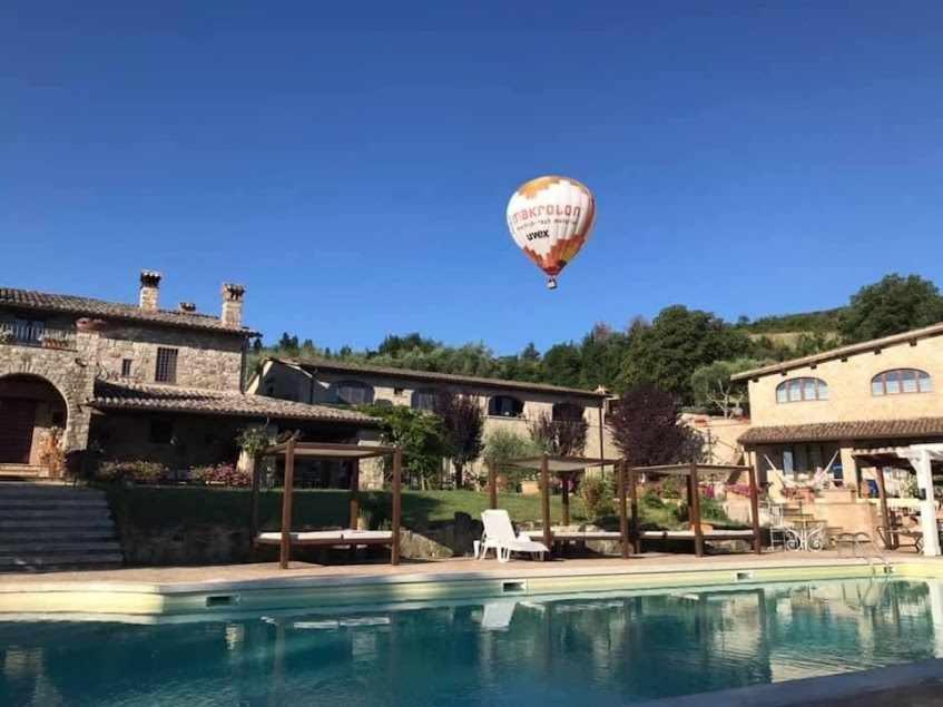 Aparthotel Residenza Collefiorito Todi Zimmer foto
