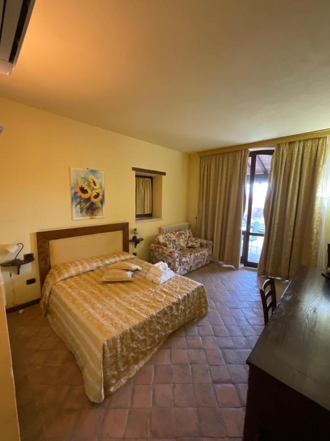 Aparthotel Residenza Collefiorito Todi Exterior foto
